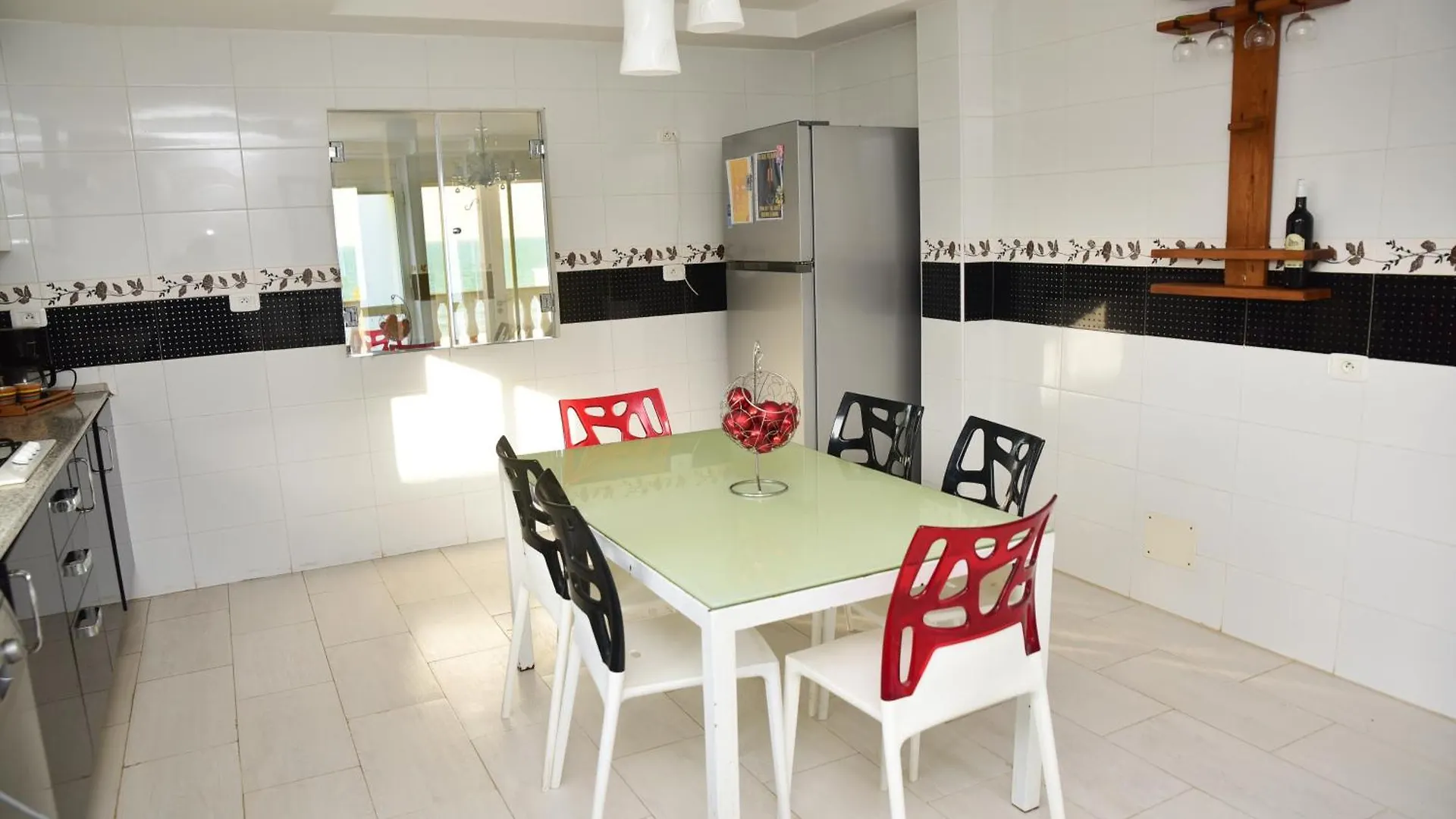 Elegant Appartement A La Marsa Avec Vue Sur Mer Et Une Grande Terrasse Privee Tunis