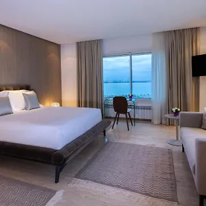 Otel Adam, Tunus