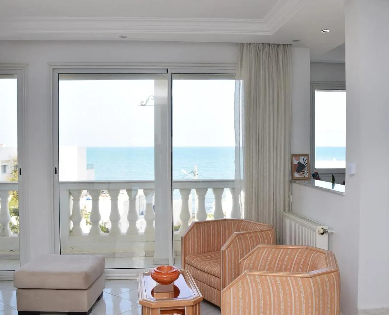 Lejlighed Elegant Appartement A La Marsa Avec Vue Sur Mer Et Une Grande Terrasse Privee Tunis
