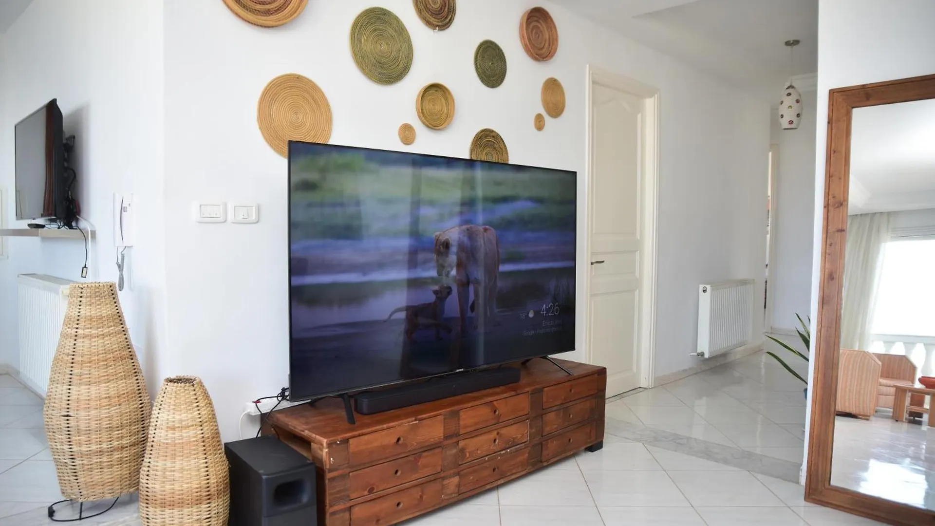 Elegant Appartement A La Marsa Avec Vue Sur Mer Et Une Grande Terrasse Privee Tunis 0*,